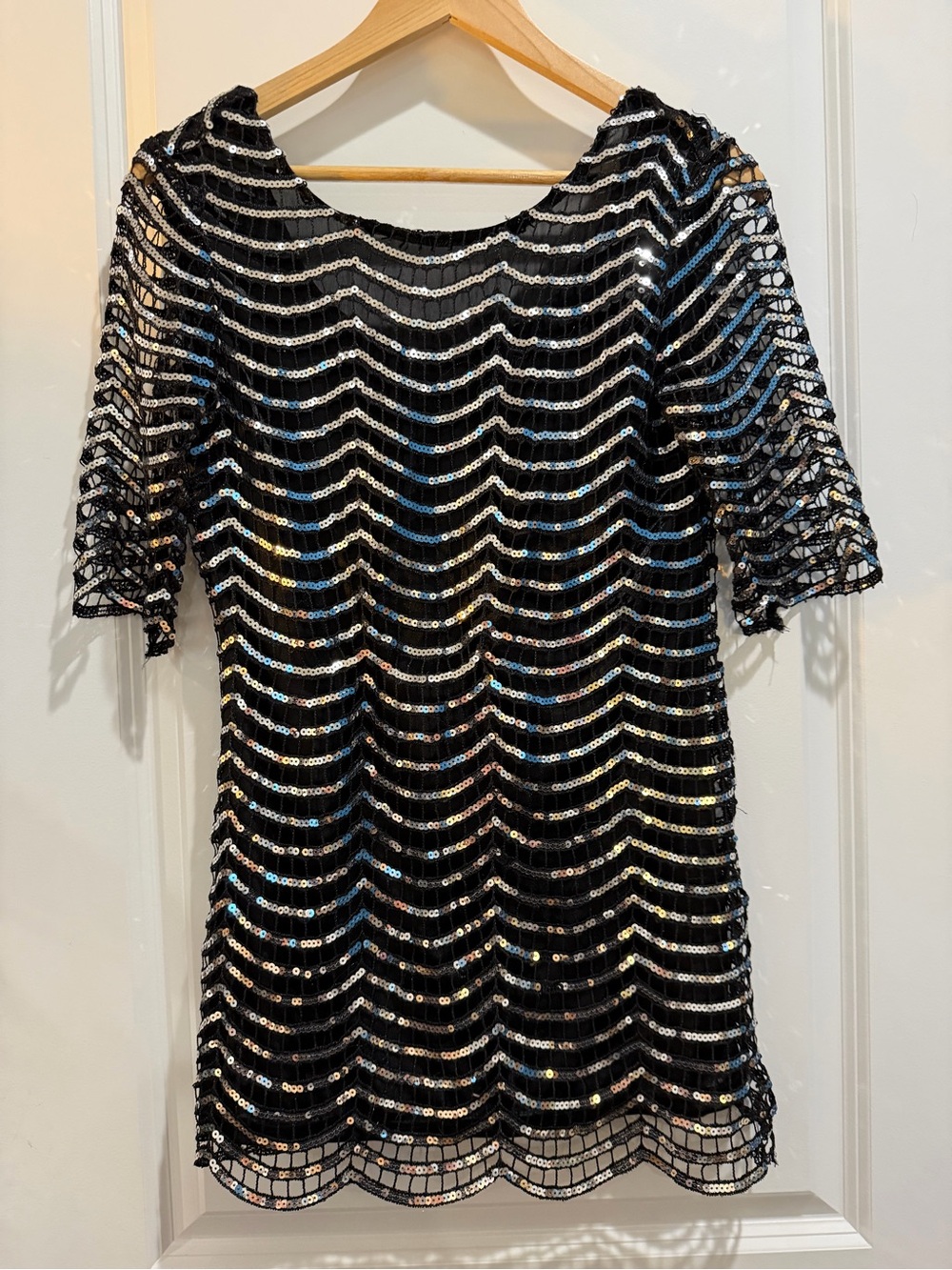 DEAR’GLES Black Sequin Mini Dress Women’s Size 2‎ Short Sleeve Party Cocktail